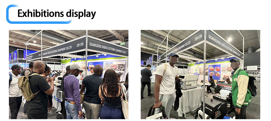 Exposición en Sudáfrica, foto con clientes.