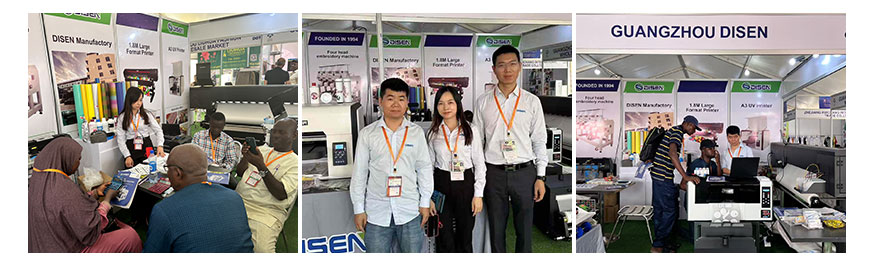 Exposición de Nigeria, foto con clientes