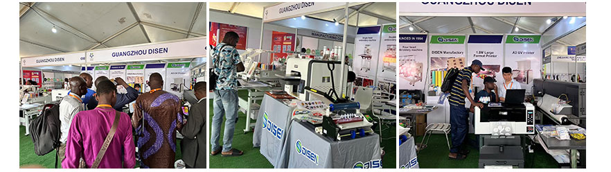 Exposición de Nigeria, foto con clientes